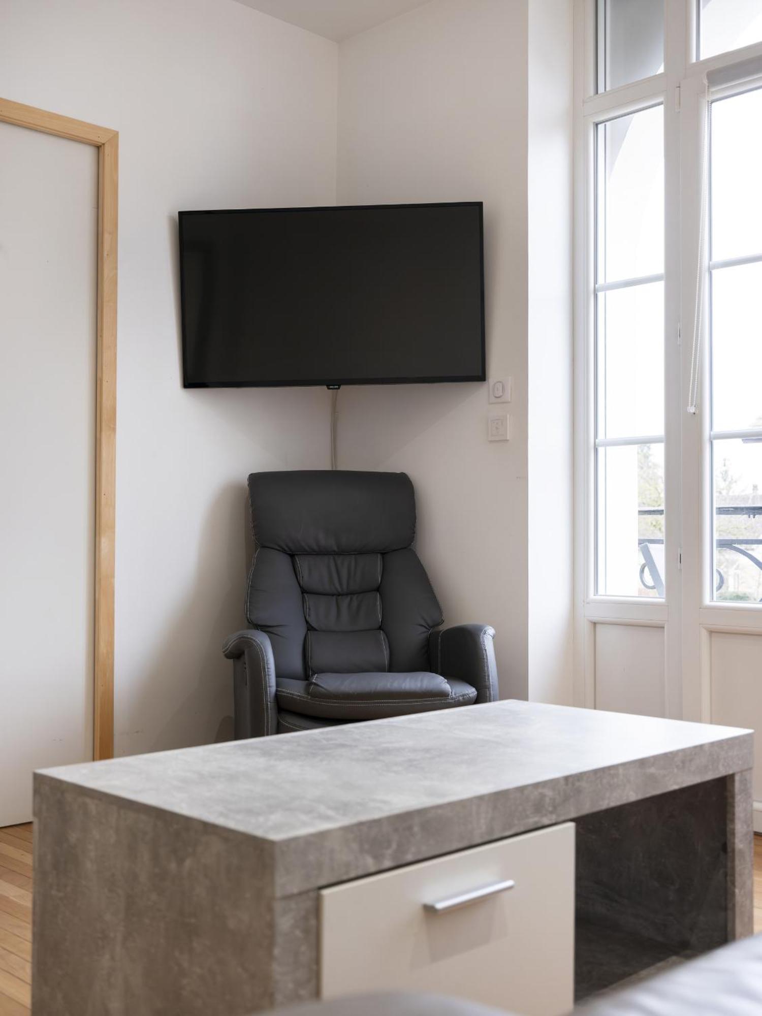 Apartment Louis Quartier Des Lilas