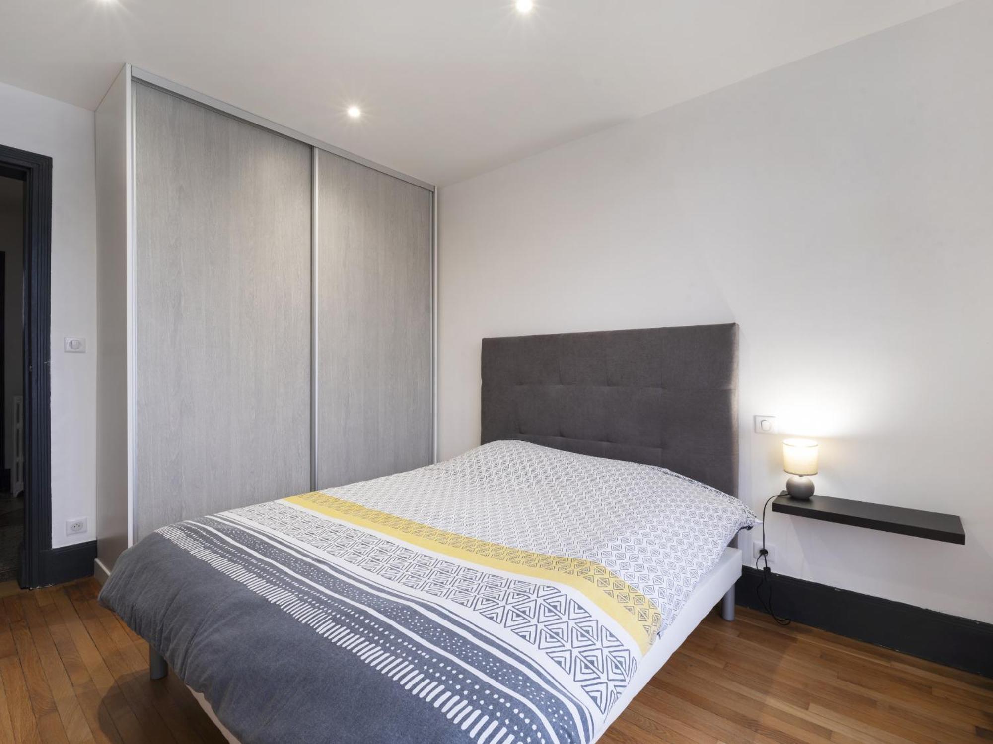 Apartment Louis Quartier Des Lilas *